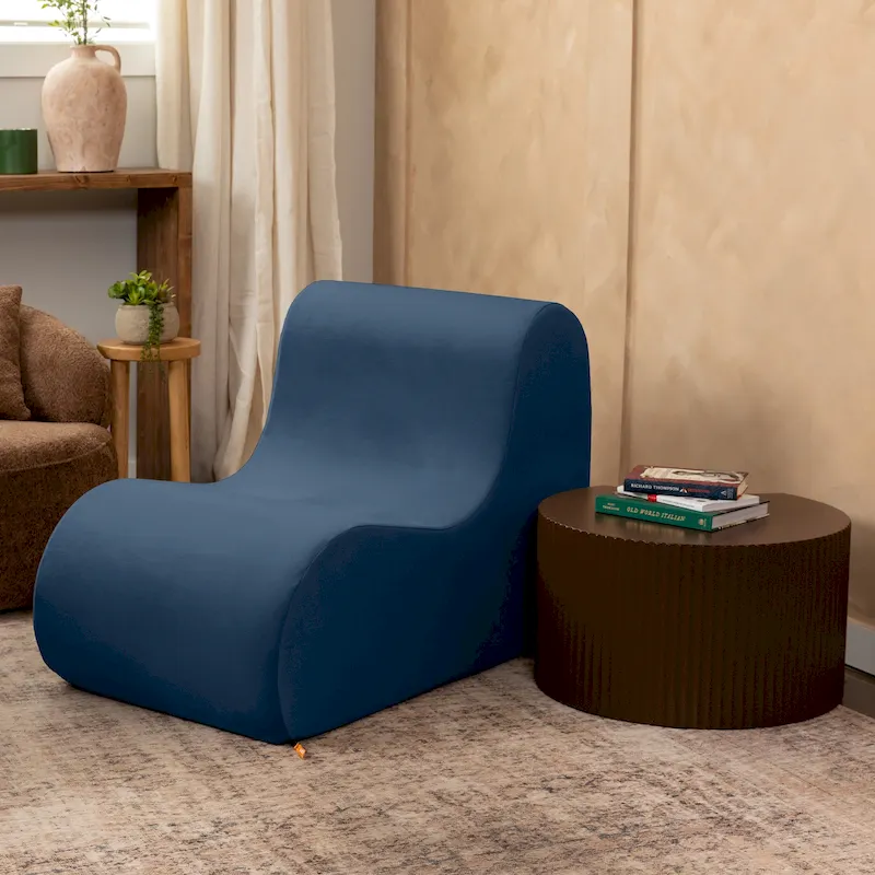 Jaxx Midtown Living Room Accent Chair