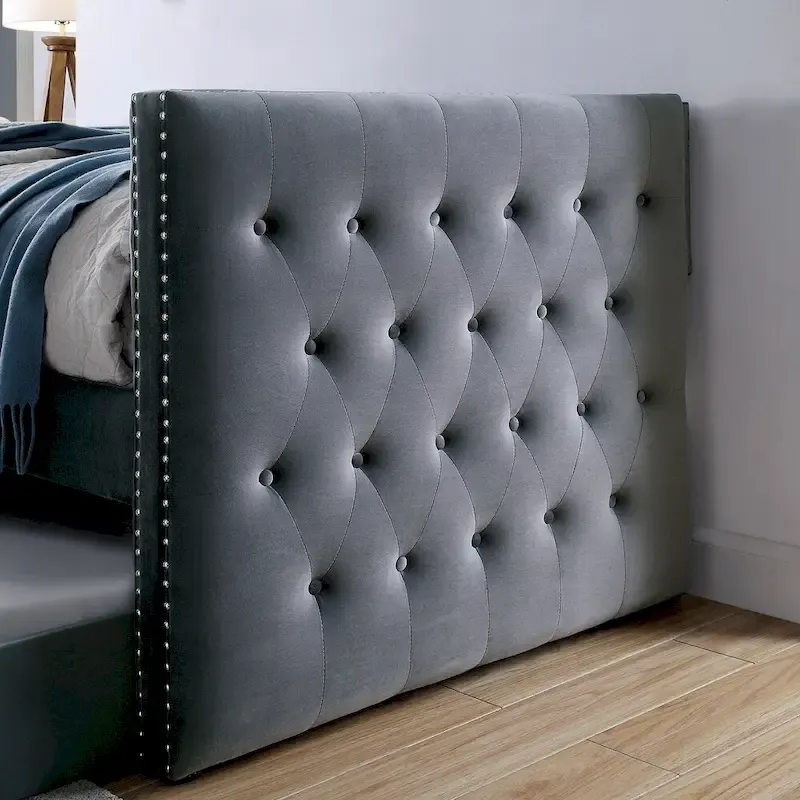 Mokatsi Glam Tufted 2-Piece Daybed with Trundle Set