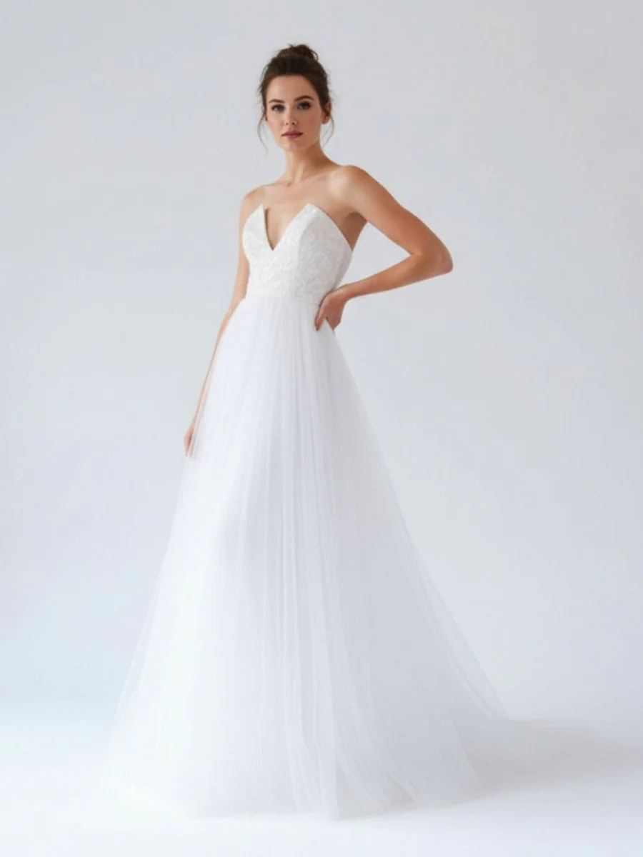 V Neck Sleeveless A-Line Long Tulle Backless White Wedding Dress