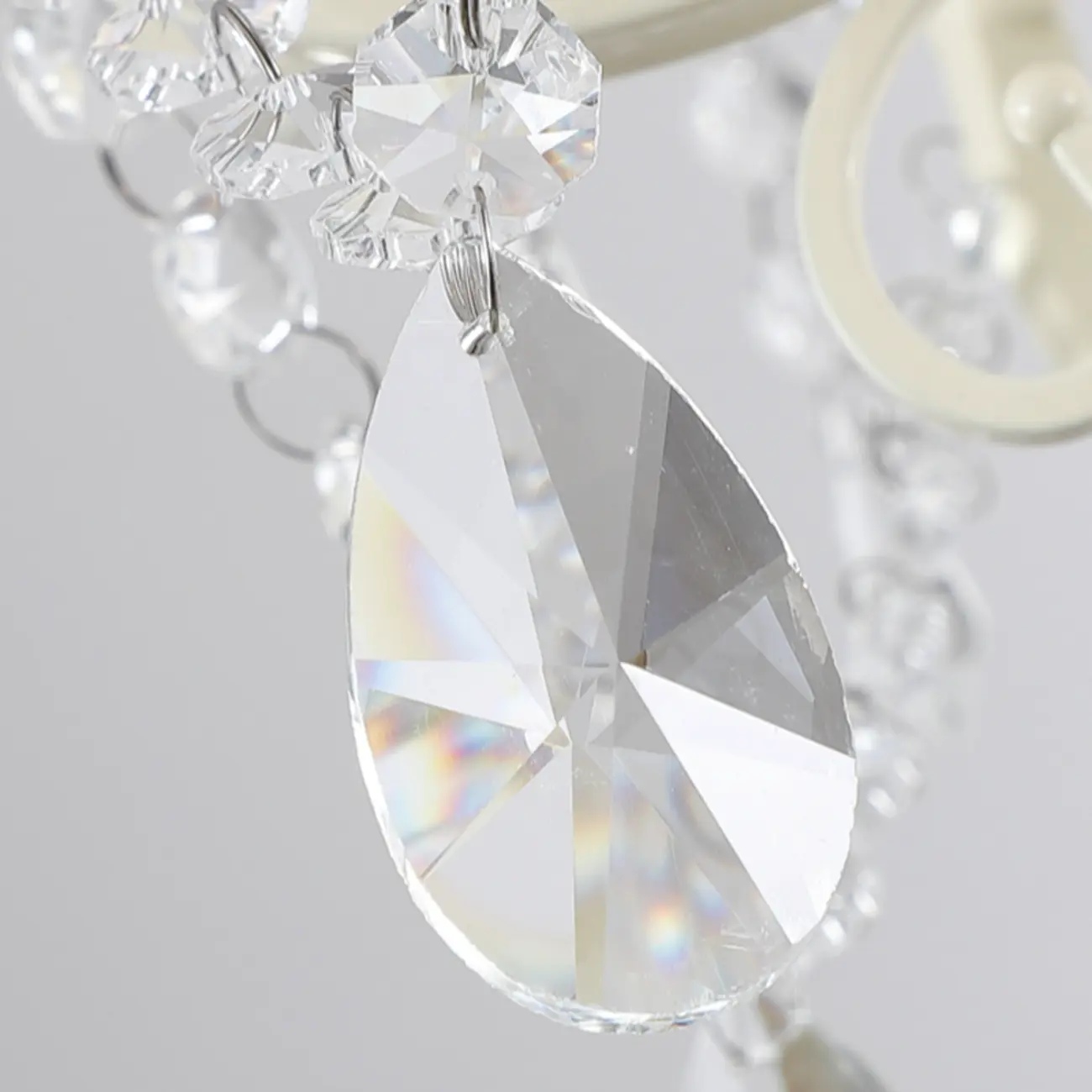 French Romantic Dimmable 8-Light Crystal Chandelier