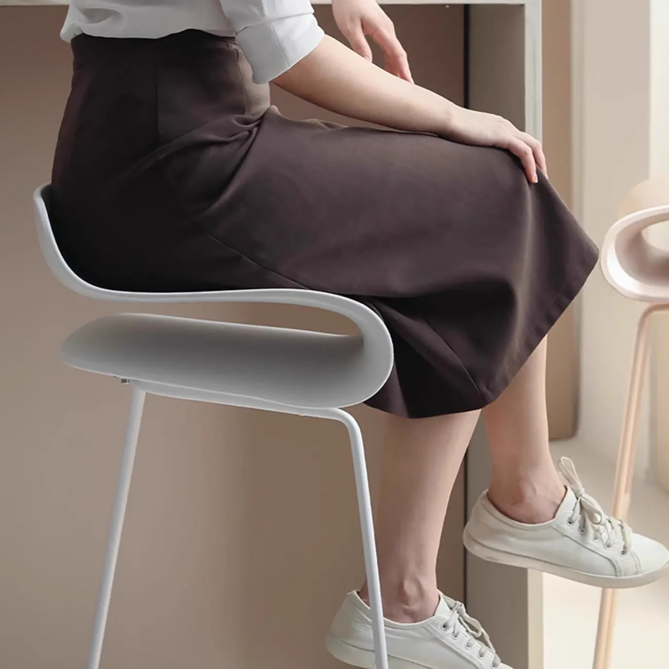 Industrial Plastic Steel Frame Low Back Armless Bar Stool