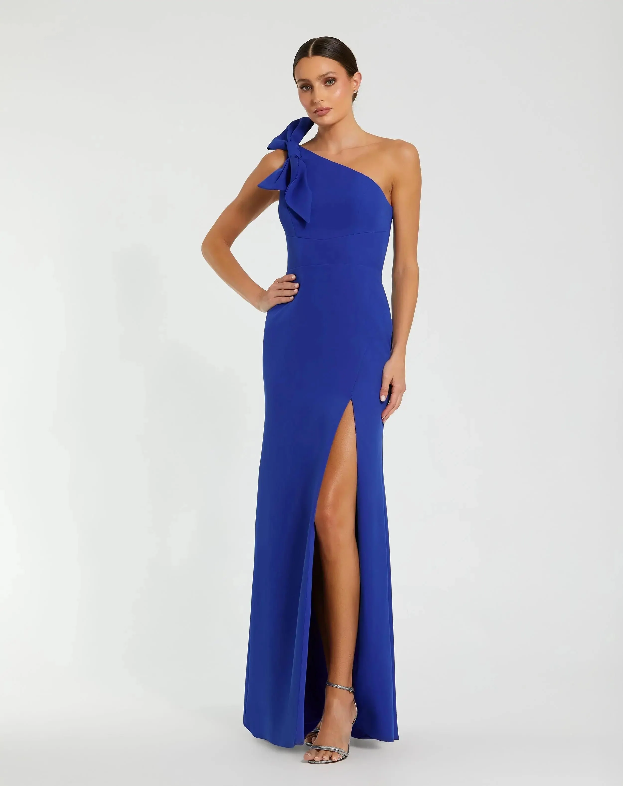 Crepe One Shoulder Fitted Evening Gown With Bow