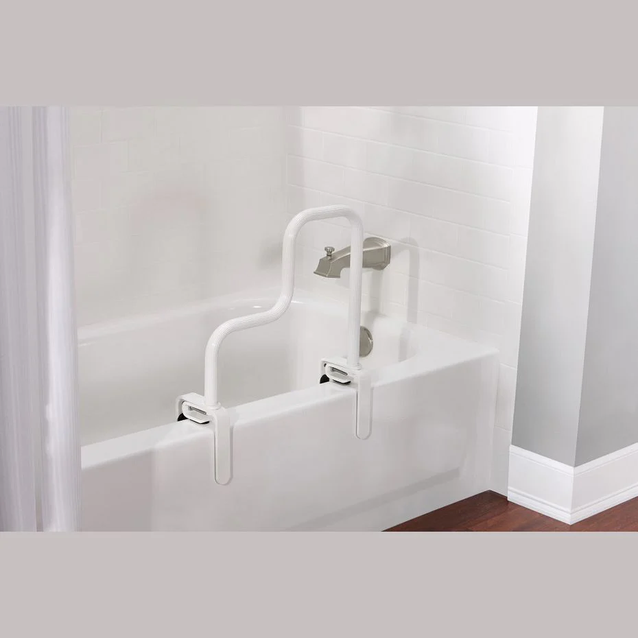 Moen Glacier Multi-Grip Tub Safety Bar, 19.5 in.