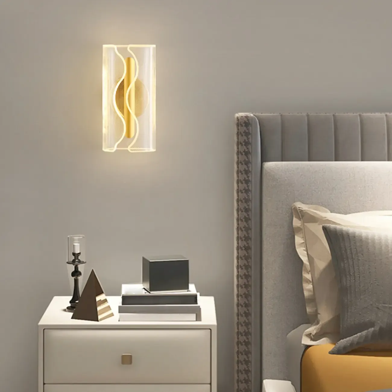 Modern Clear Acrylic Gold Ambient Wall Sconce