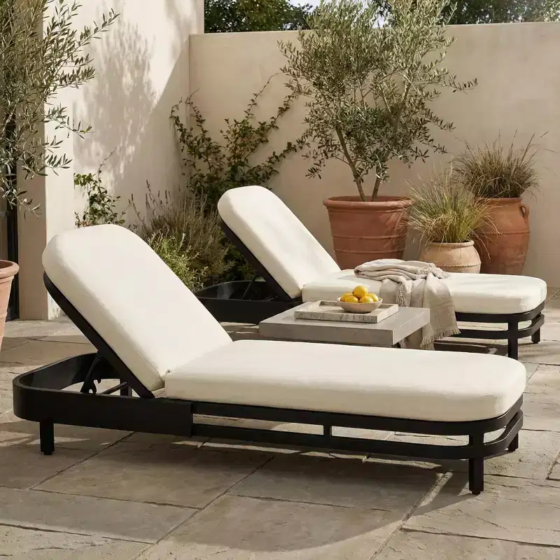 Christopher Knight Home Stella Modern Outdoor Aluminum Lounge Chairs with Cushions (Set of 2)