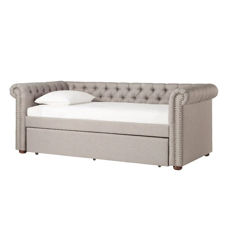 Chesterfield Daybed with Trundle
