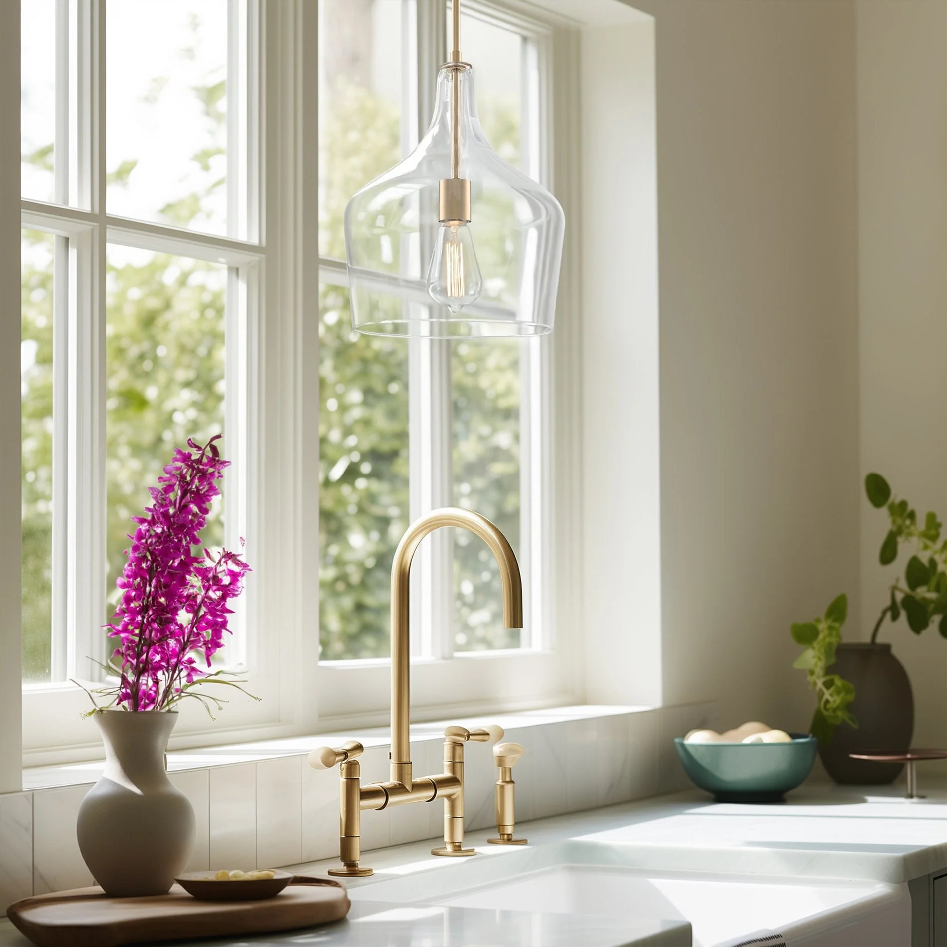 Lucy 16 Modern Pendant Light