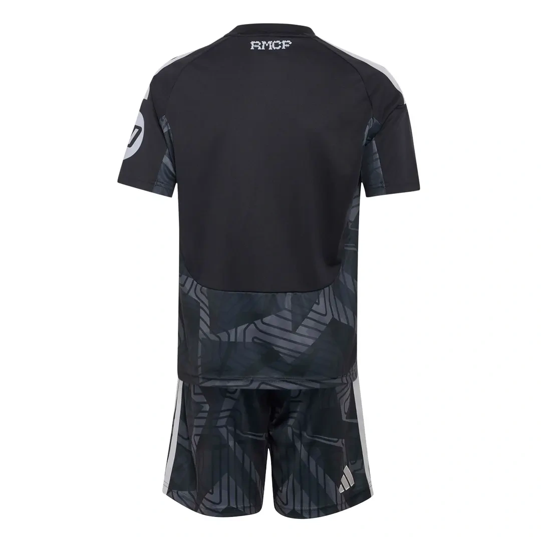 Kid's Real Madrid Home Goalkeeper Kit 2026/27