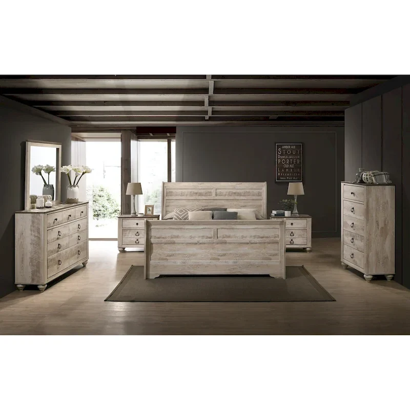 White Wash Shabby Chic Sleigh Bedroom – White Wash, Queen / King, Sleeps 2