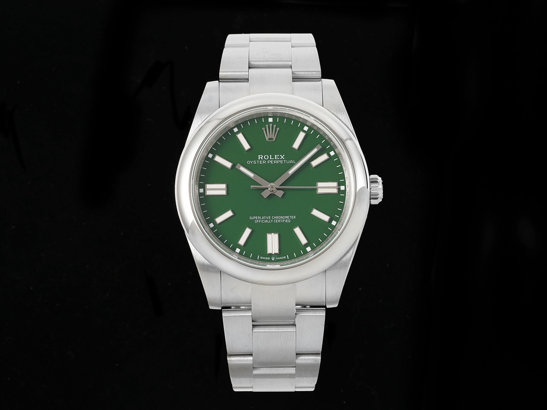Replica Rolex Oyster Perpetual green dial front view