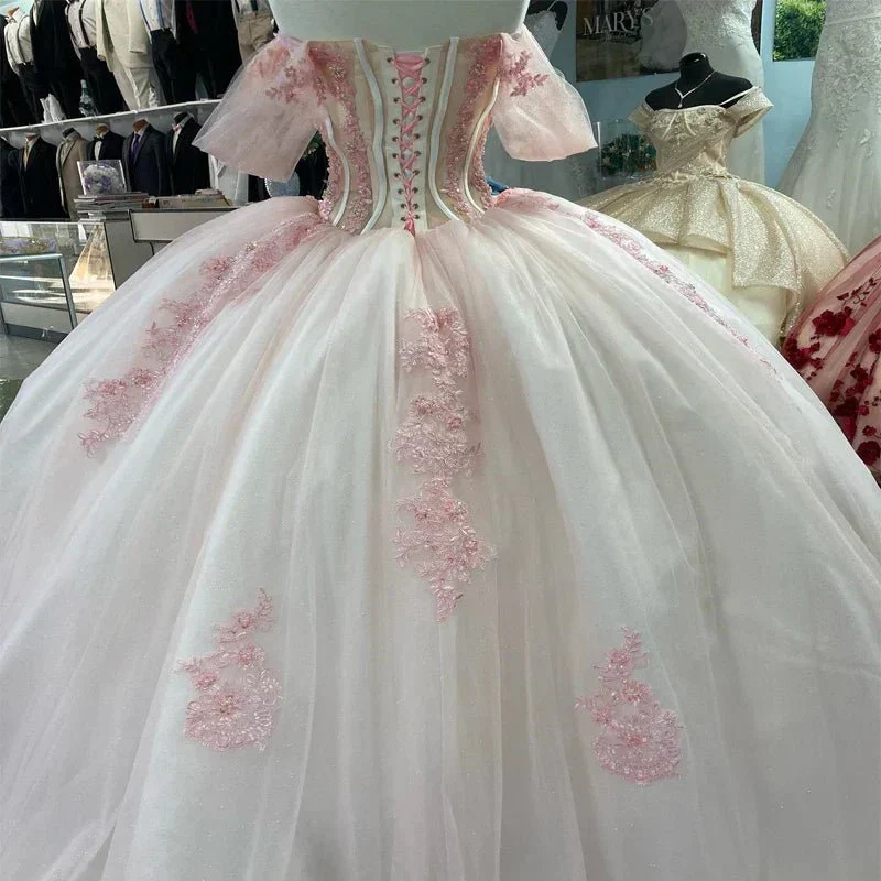 Ball-Gown Tulle Light Pink Off-the-Shoulder Quinceanera Dress with Appliques