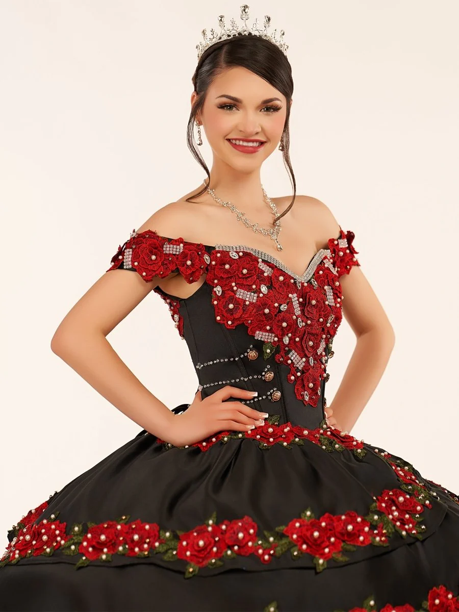 Red Off the Shoulder Quinceanera Dresses with Appliques