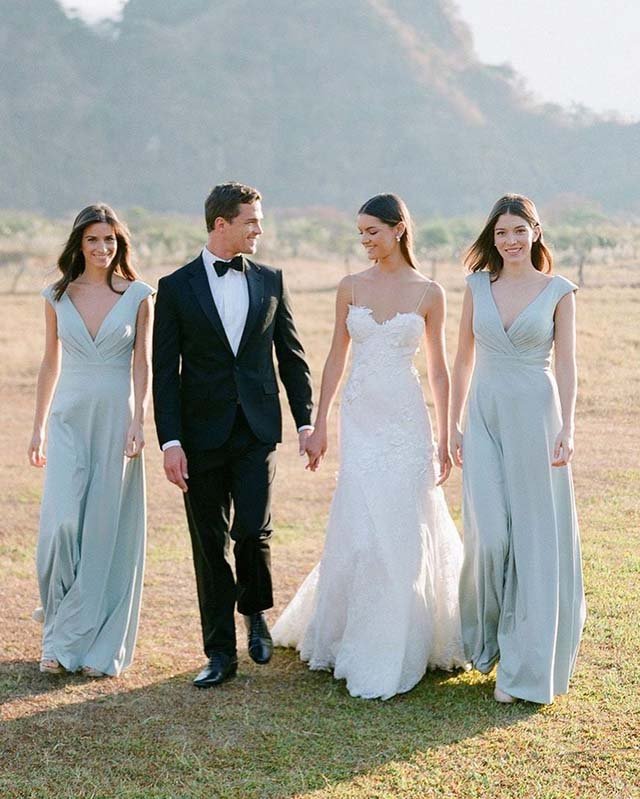 Simple A Line  Chiffon V Neck Blue Sleeveless Long Bridesmaid Dresses