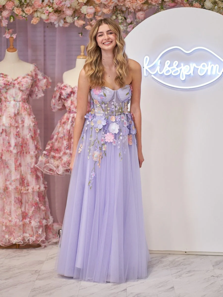 A-Line Strapless Tulle Homecoming Dress With 3D Flowers