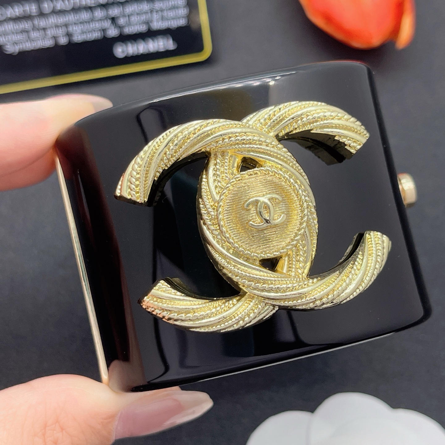 CCS159 Chanel Large acrylic bracelet - ccjewelryacc