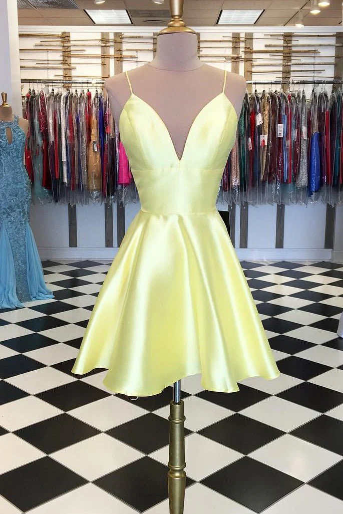 Spaghetti Straps Short Yellow Homecoming Dress