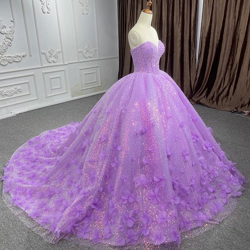 Quinceanera Dress Beading Appliques Strapless Sweetheart Ball Gown