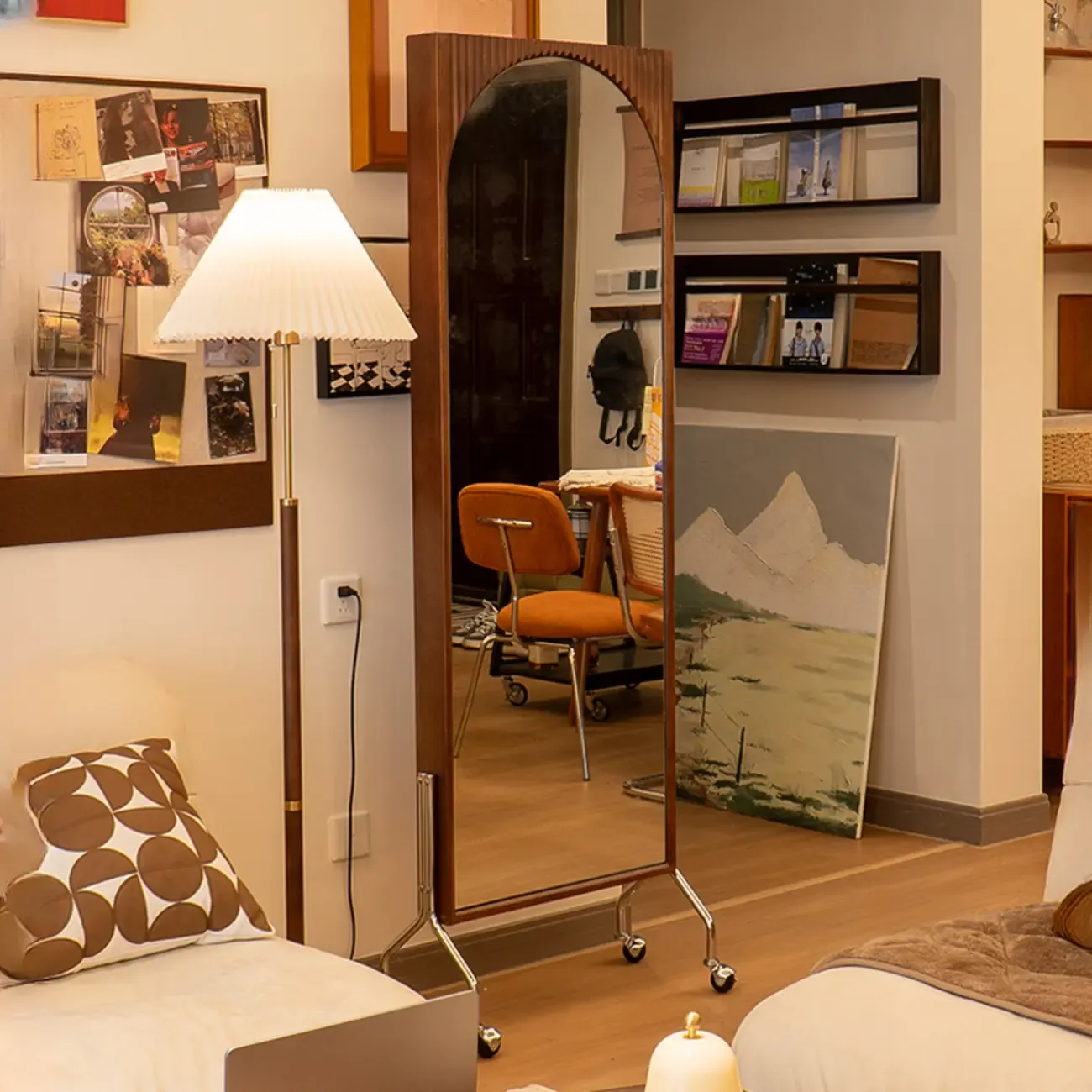 Vertical Wooden Closed Back 5-Shelf Mobile Bookcase