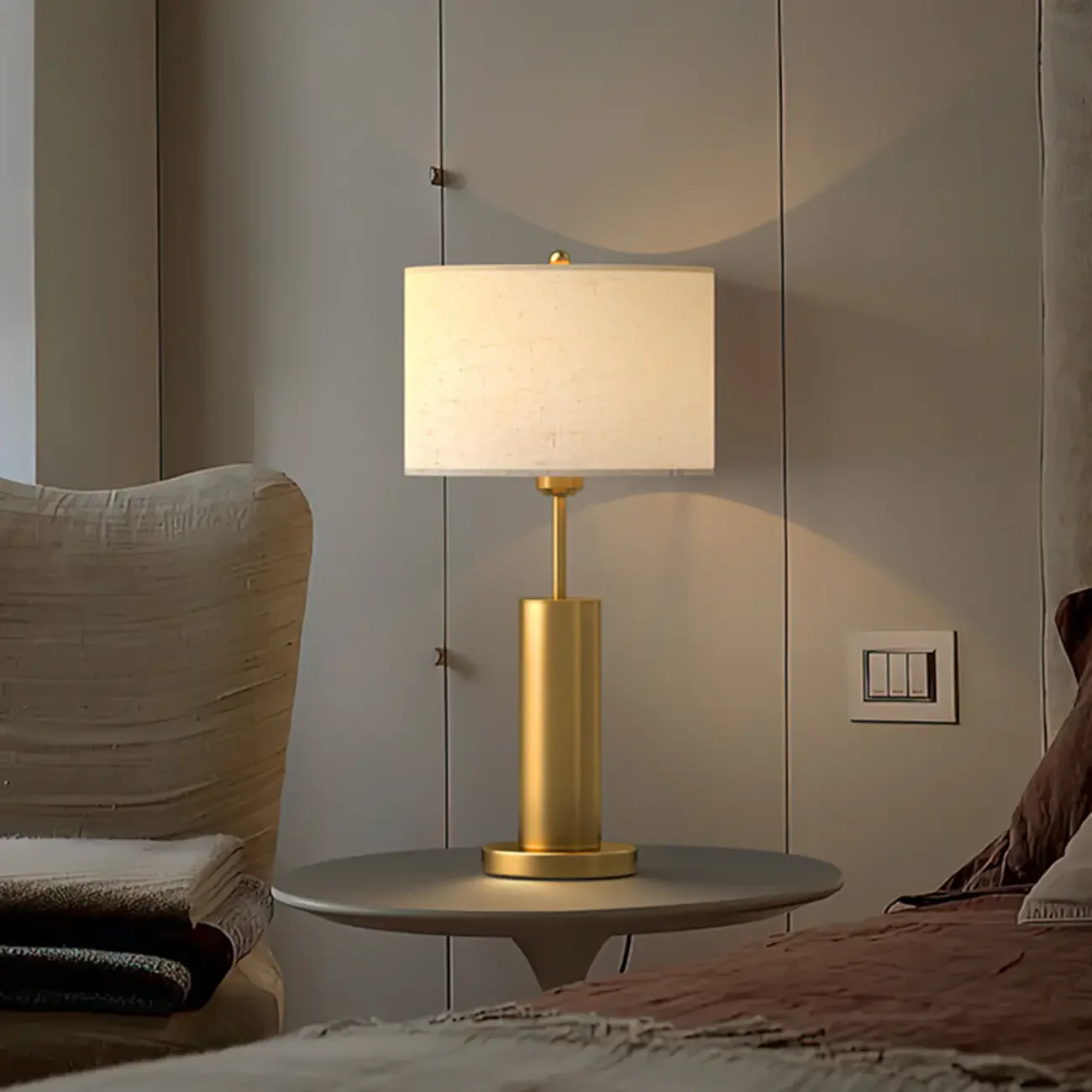 Plug-In Gold Metal Fabric Barrel-Shaped Table Lamp