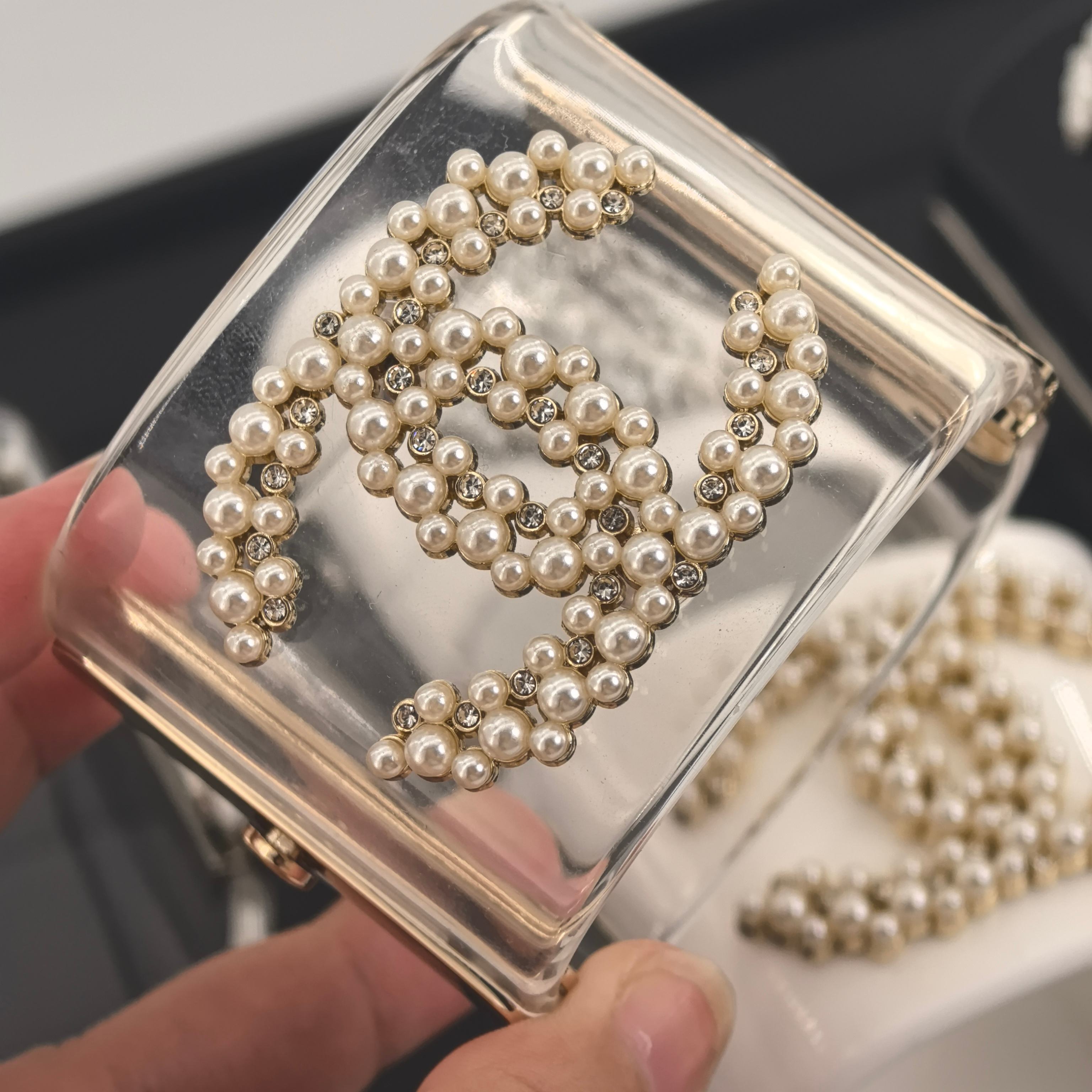 CCS147 Chanel Large acrylic bracelet - ccjewelryacc