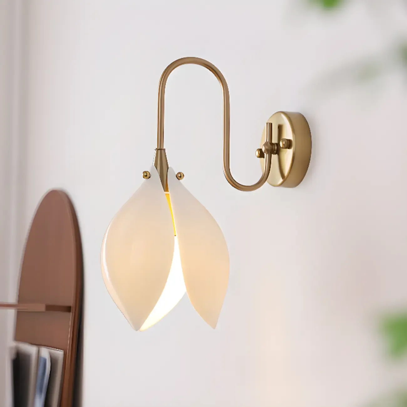 Vintage White Wall Sconce with Leaf Shape for Interior Decor