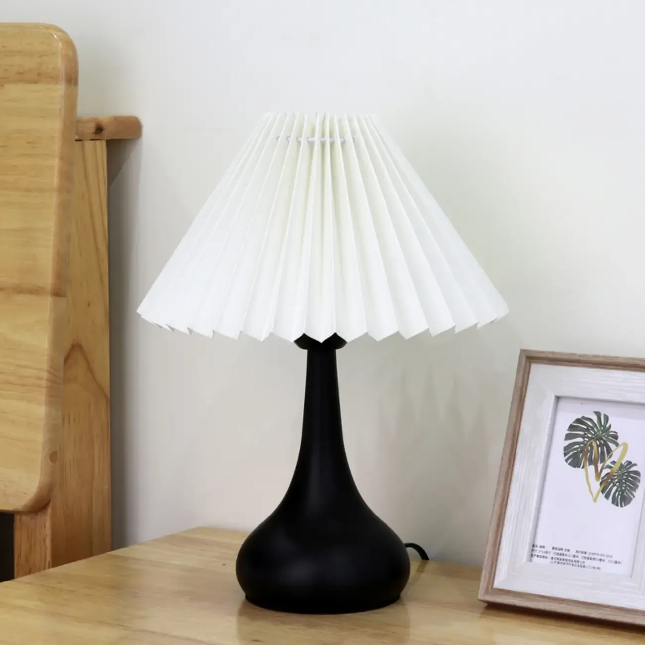 Modern Simple Black LED Table Lamp in Pleated Fabric Shade