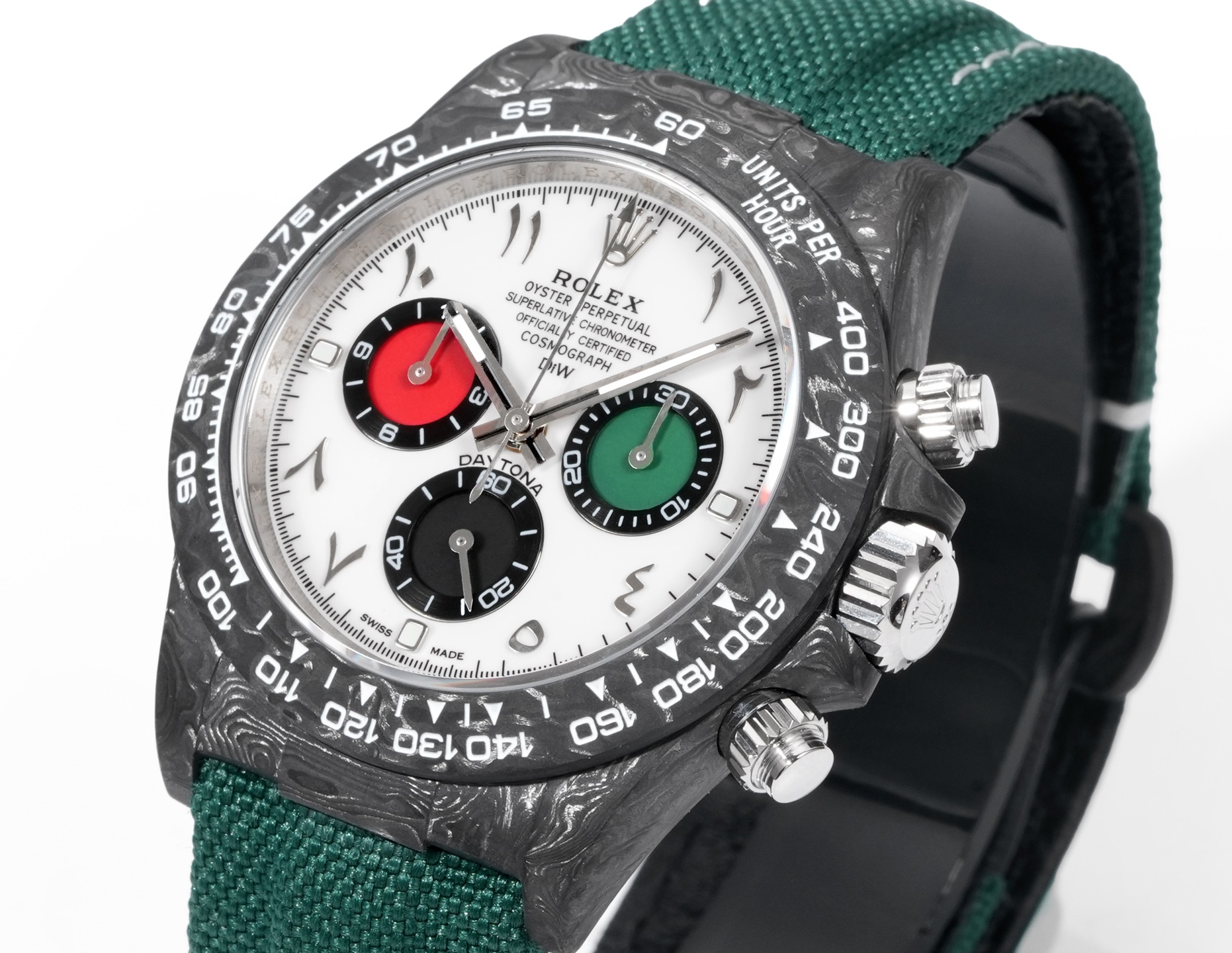 Rolex Daytona carbon fiber replica close-up dial bezel detail