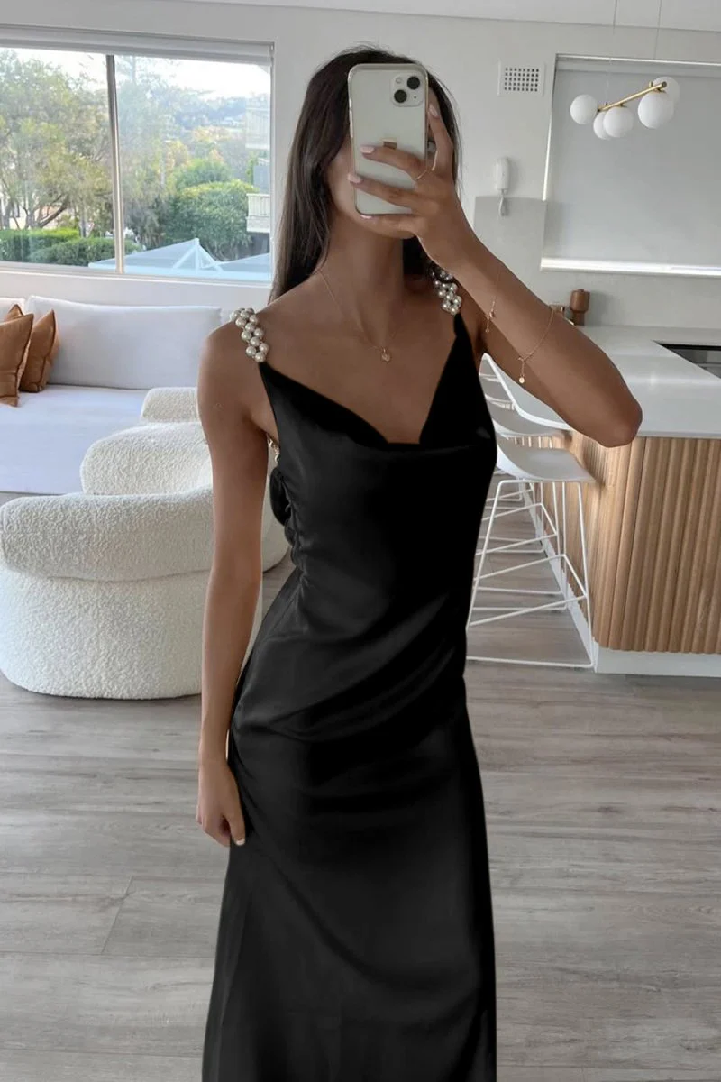 Yellow Sheath Spaghetti Straps Satin Long Prom Dresses With Pearls