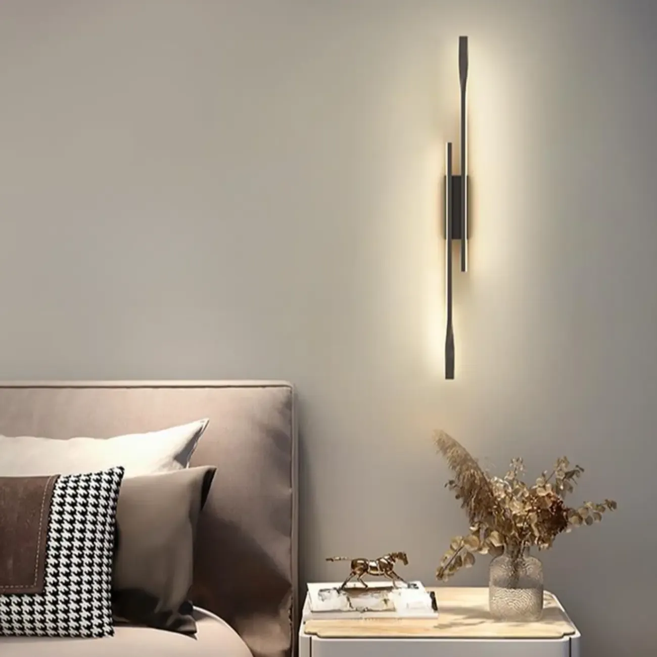 Modern Linear Wall Sconce with Silica Gel Shade