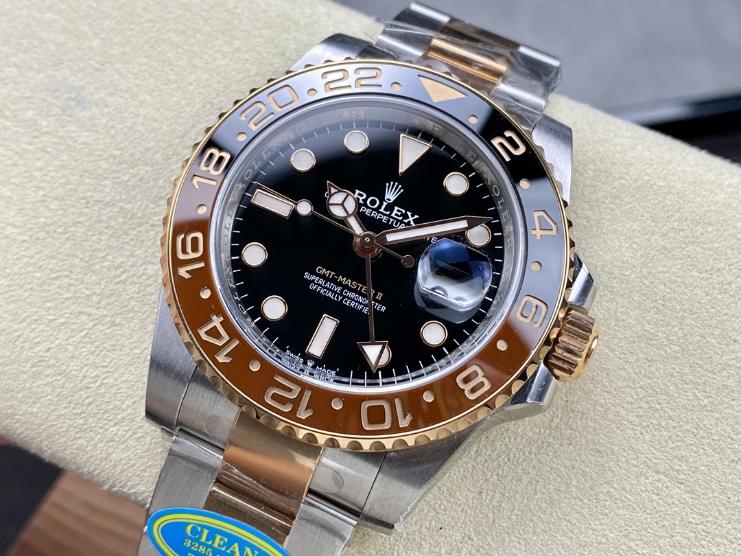 Clean Factory 3285 GMT-Master II root beer replica watch on display