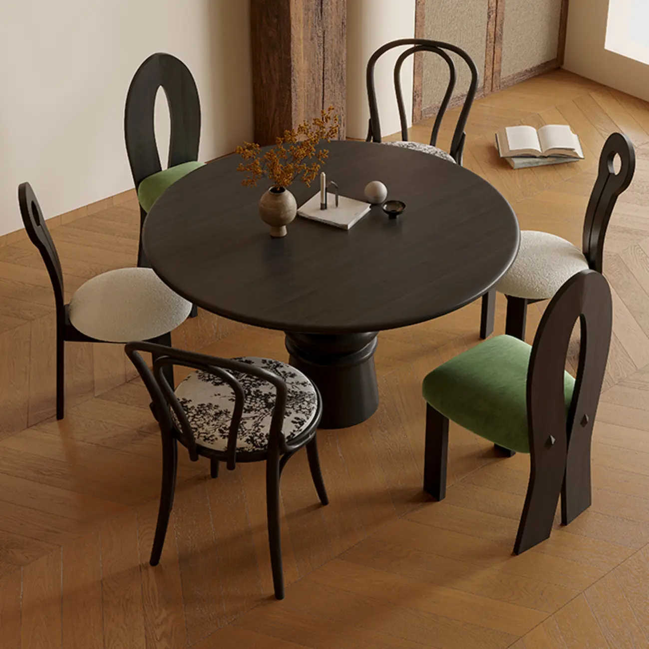 Traditional Dark Brown Wood Round Dining Table
