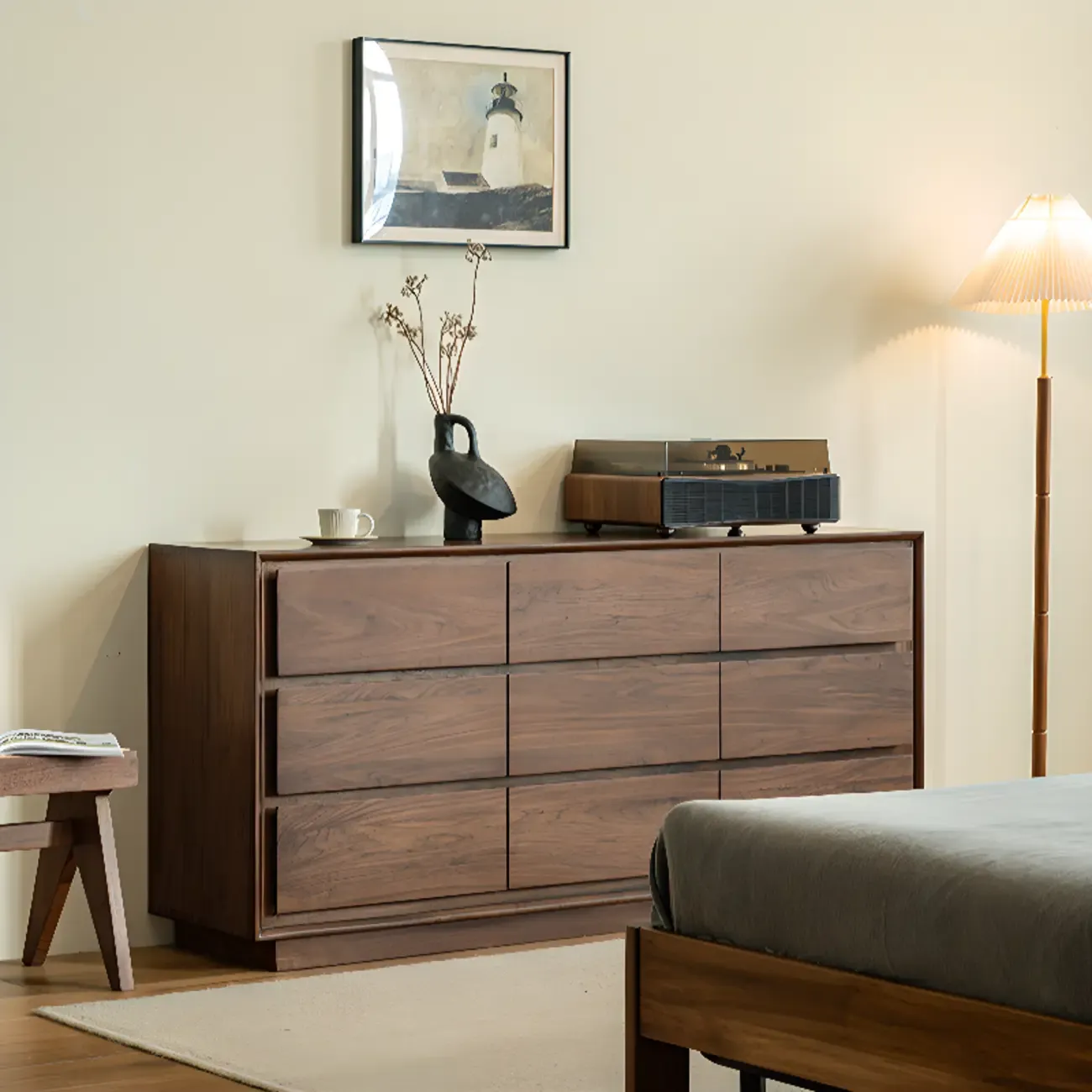 Elegant Solid Wood Double Dresser with 9-Drawers for Bedroom
