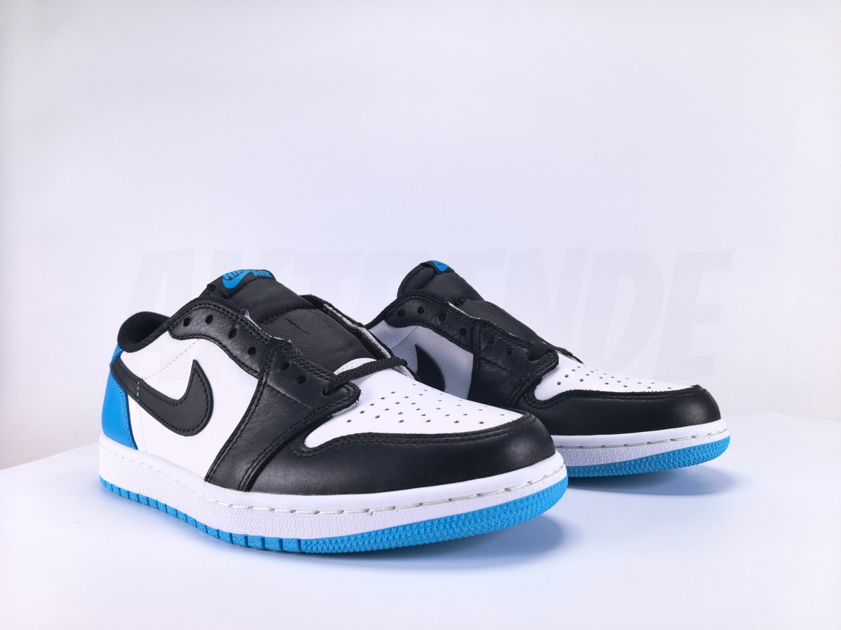 Jordan 1 Retro Low OG Black Dark Powder Blue - Aktrende