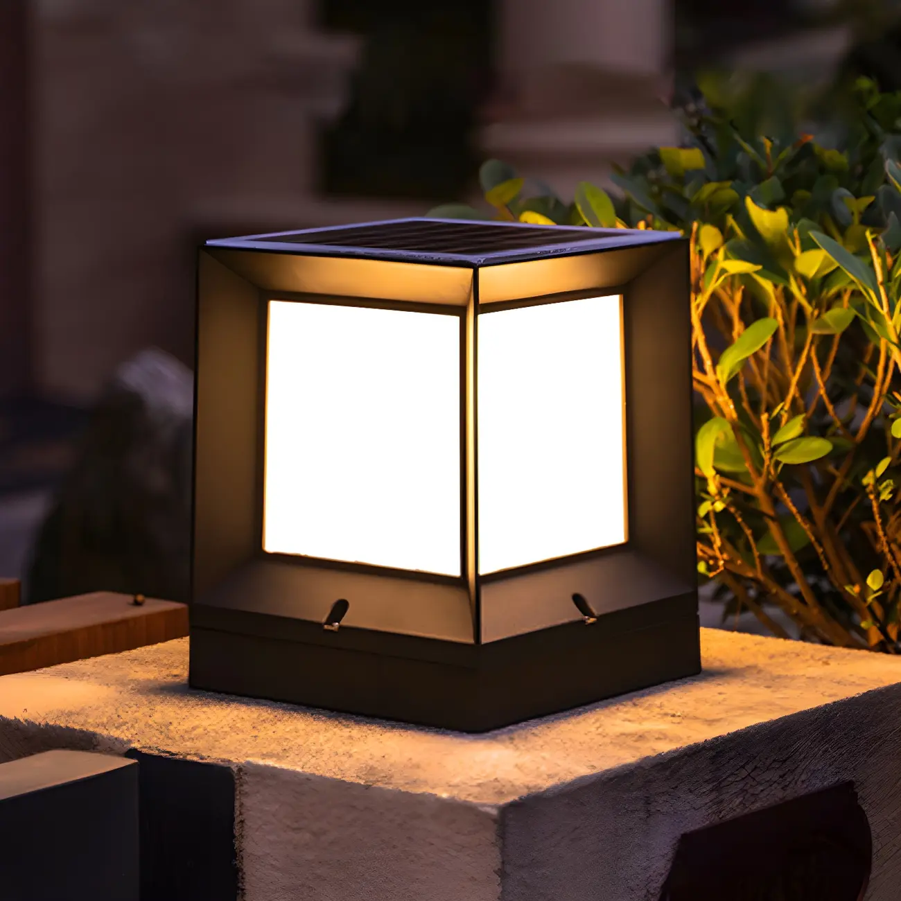 Waterproof Metal Black Square Solar Outdoor Post Lights