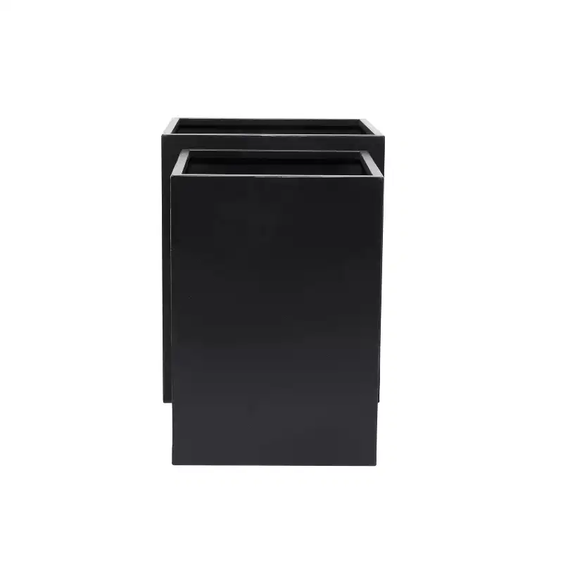 Olivia & May - 2pc Modern Novelty Metal Planter Pots