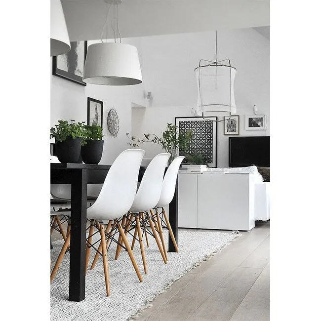 Set of 2 Mid-Century Modern Dining Chairs Armless Plastic Shell Seat with Natural Wooden Eiffel Leg Base, Red