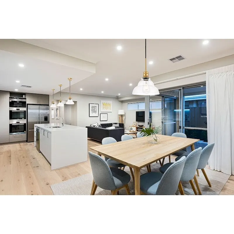 Caressa 8.5-Inch 1-Light Clear Seeded Glass