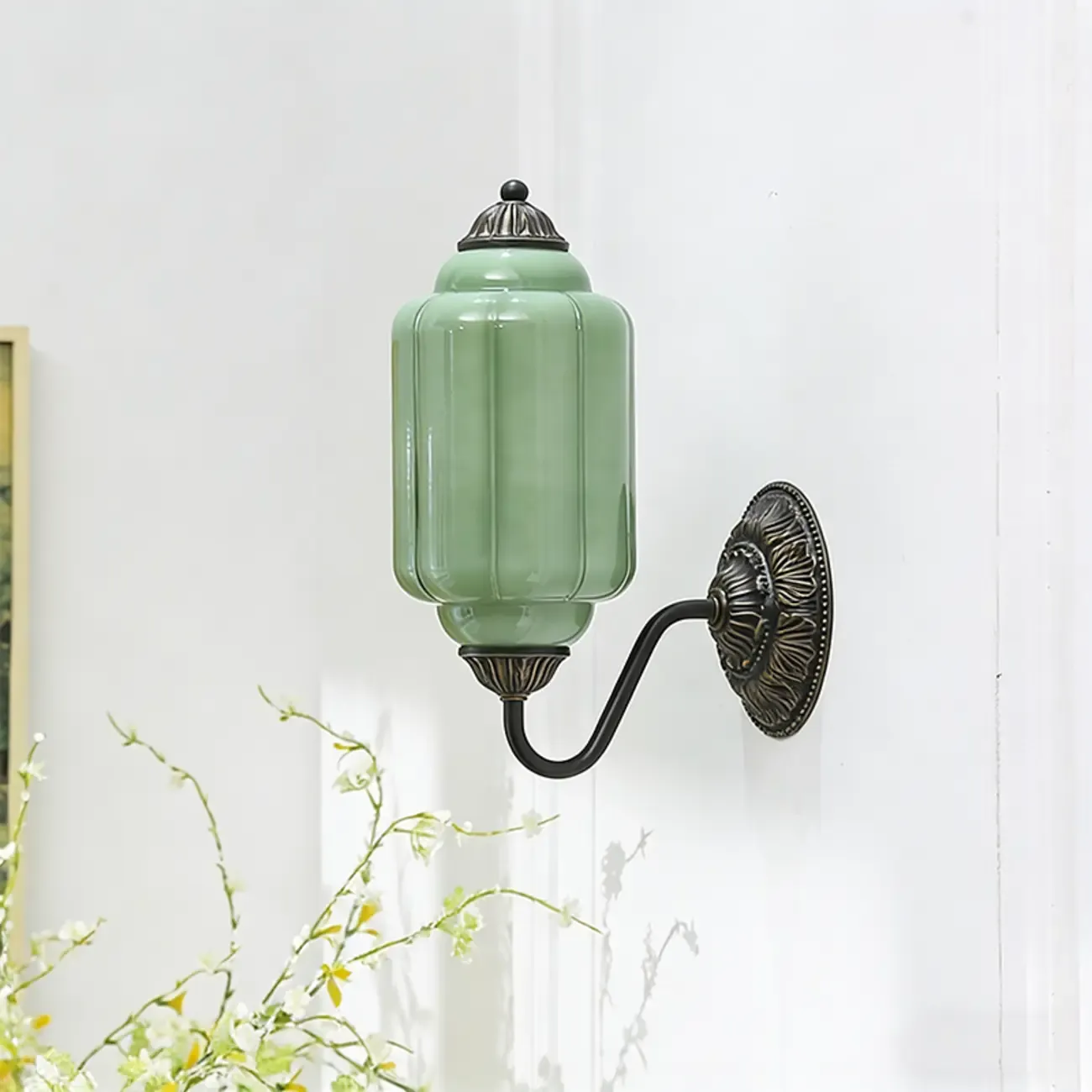 Green Elegant Glass Steel Vintage Wall Sconce