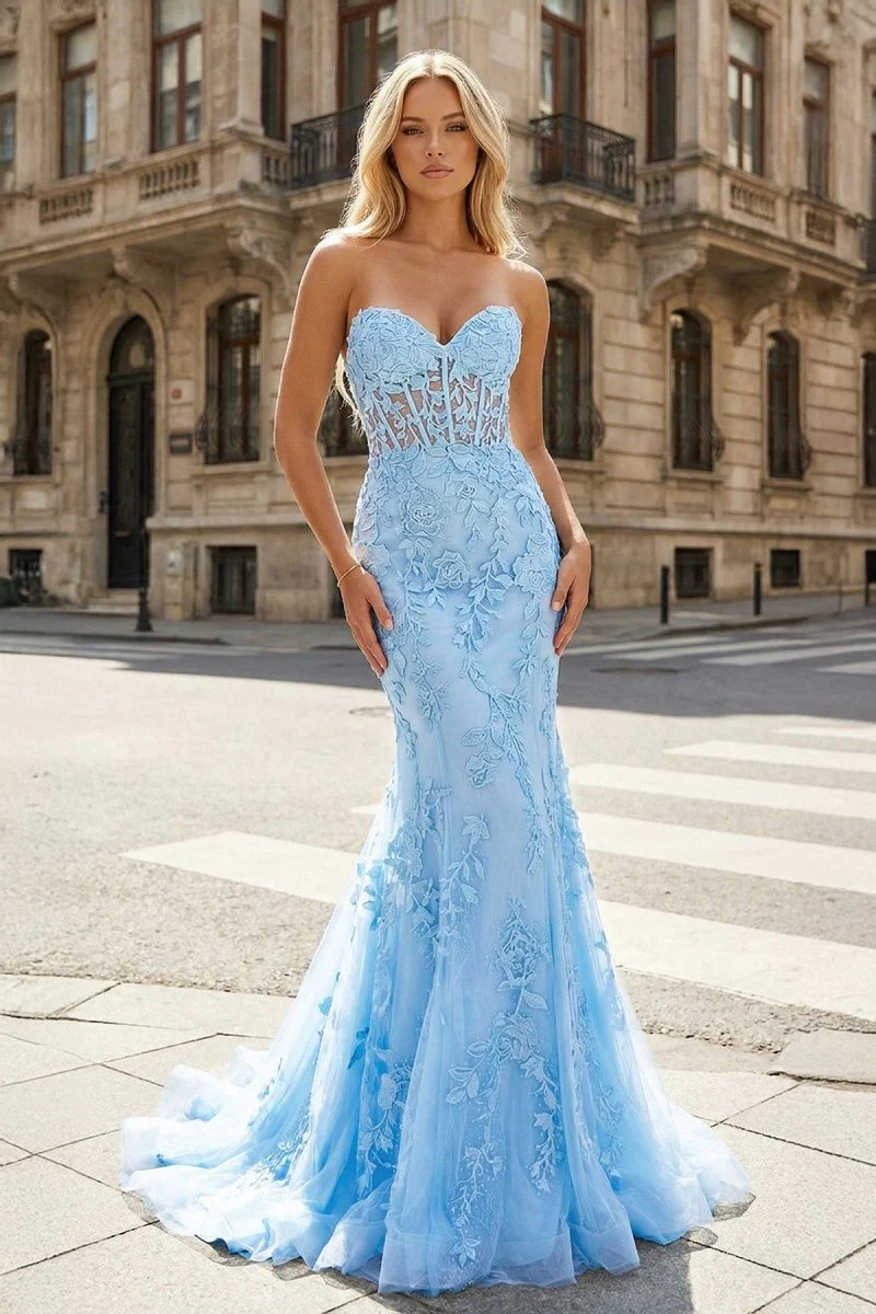 Mermaid Strapless Lace Prom Dress With Appliques