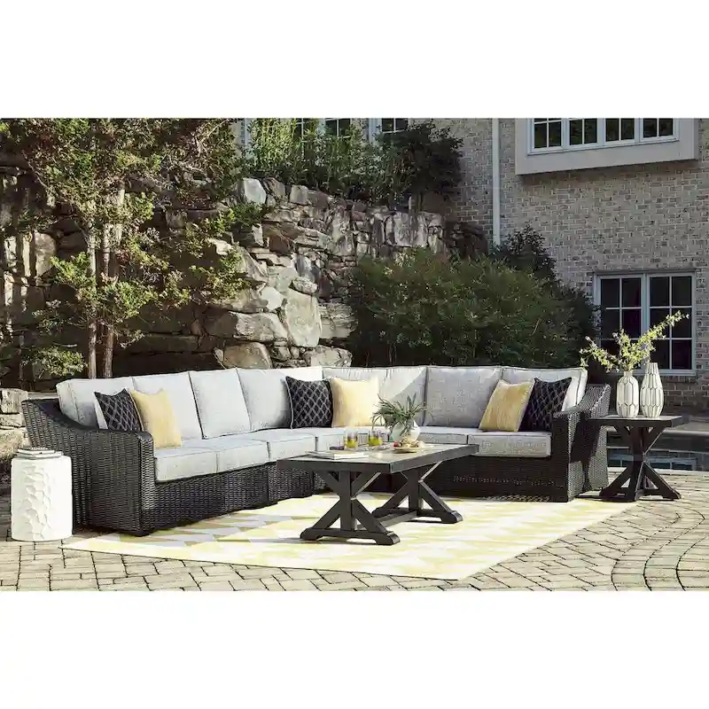 Signature Design by Ashley Beachcroft Black/Gray 4-Piece Outdoor Sectional - 180