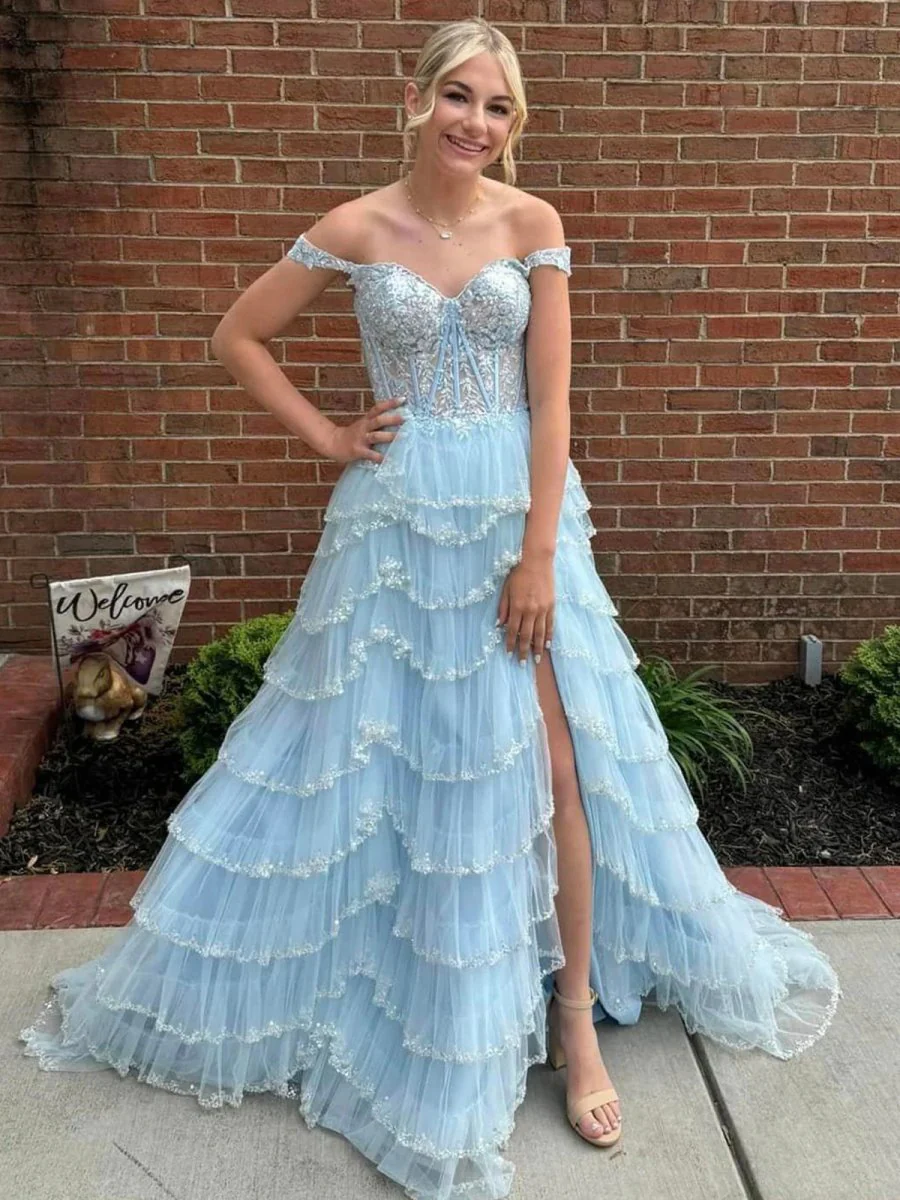 A-Line Sweetheart Champagne Tulle Prom Dresses with Appliques