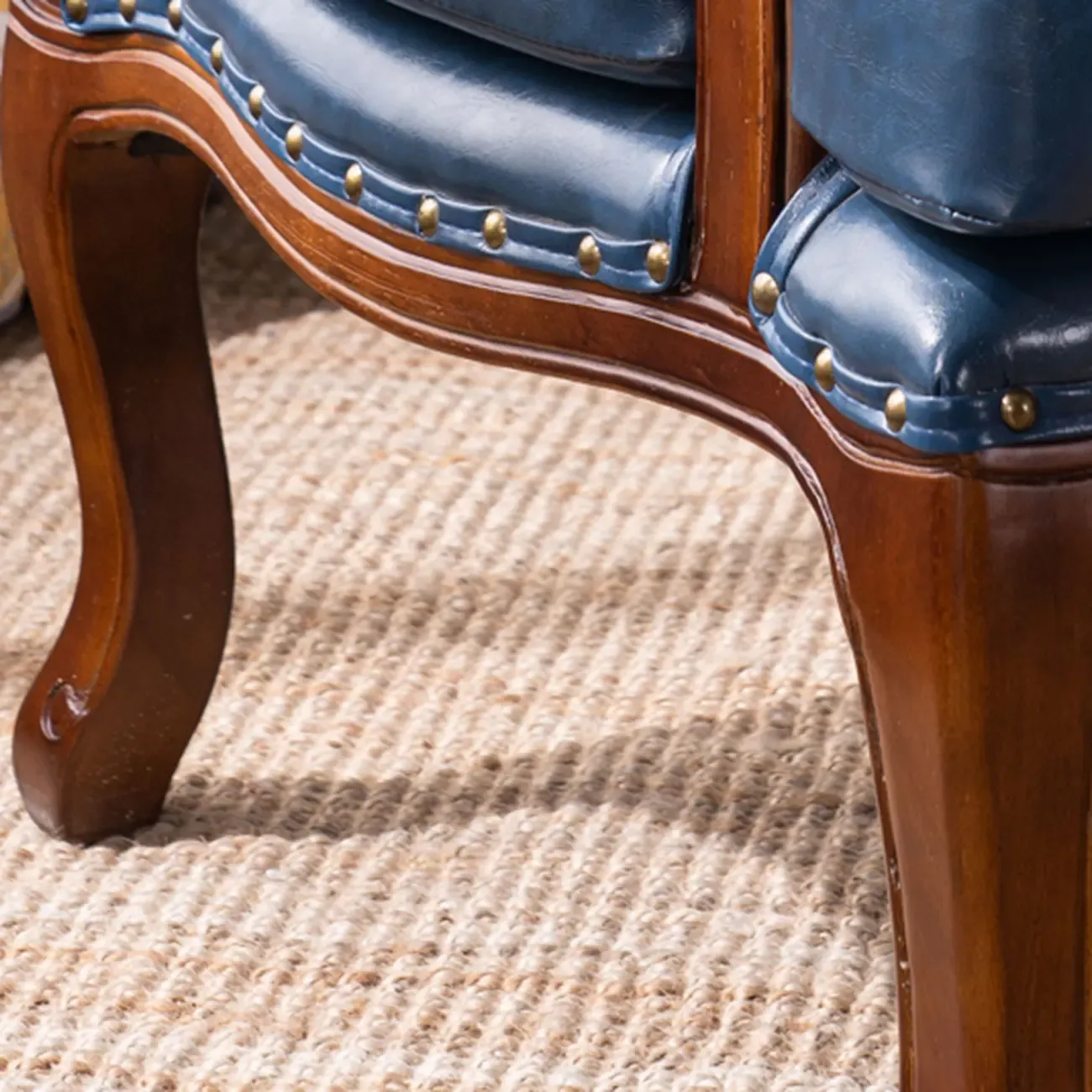 Mid-century Modern Leather Solid Wood Traditional Arm Chair