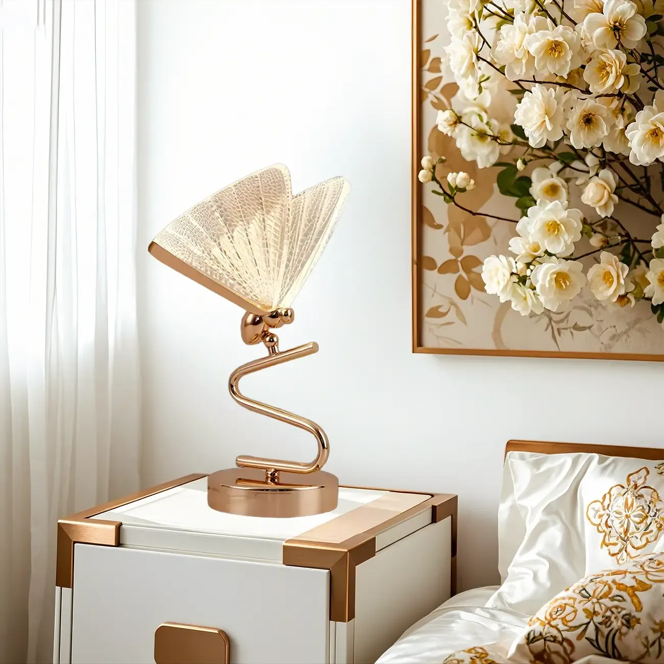 Glamorous Acrylic Butterfly Shape Gold Table Lamp