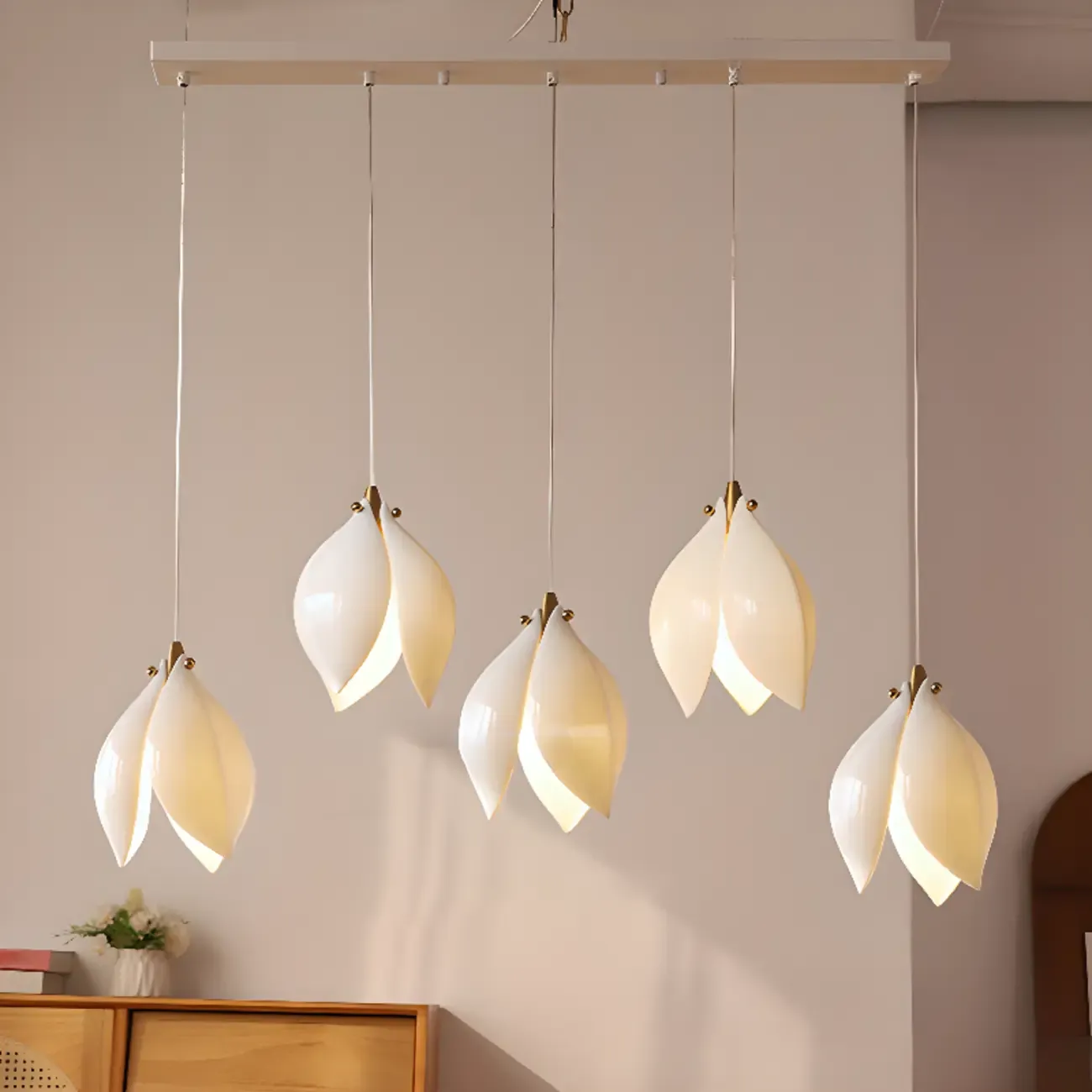 Modish Ceramic Flower Island Pendant Light for Kitchen