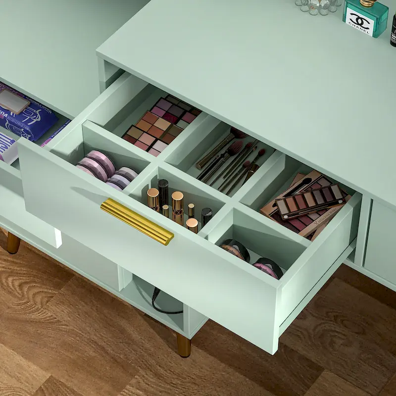 Makeup Vanity with Pegboard and Hutch, Bedroom Vanity Table with Charge Station and LED Light - N/A