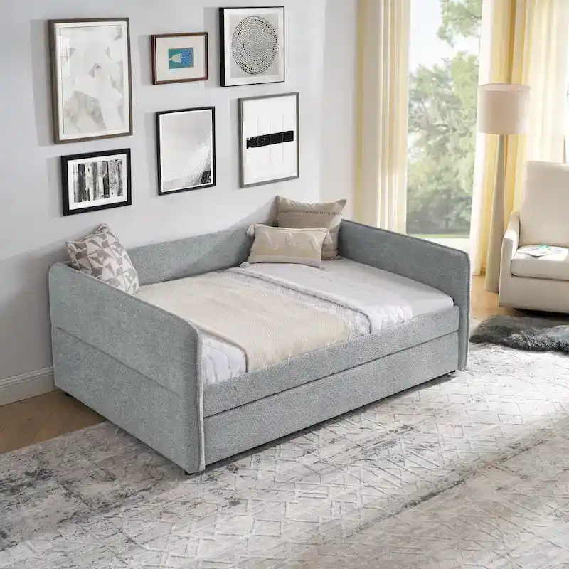 Full Boucle Daybed with Trundle