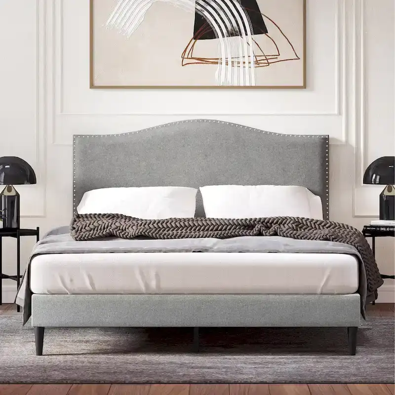 Kameli Upholstered Bed