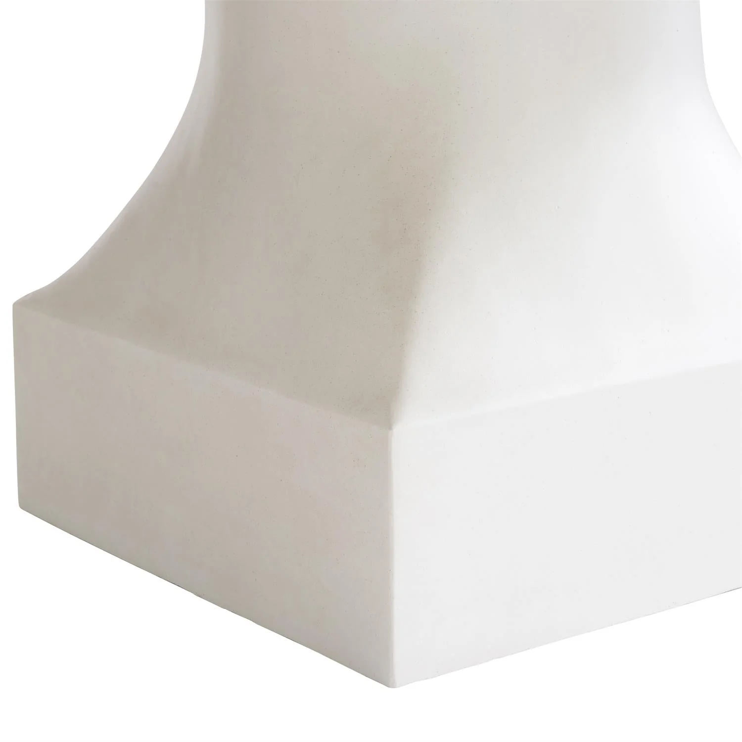 Aventura Dining Table