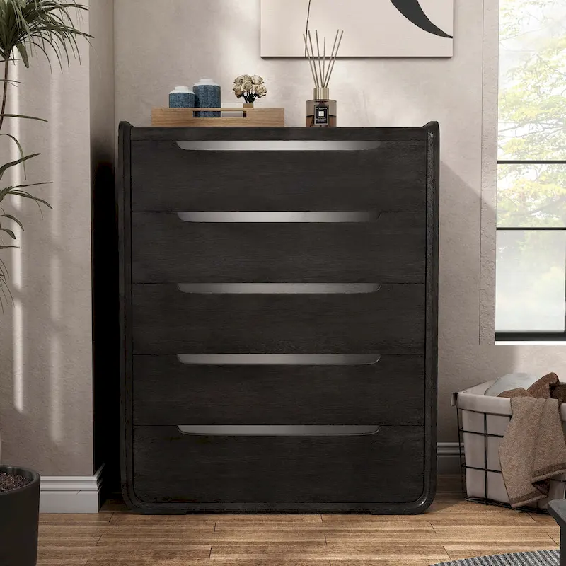 Furniture of America Addeso Modern Solid Wood 5-Drawer Chest