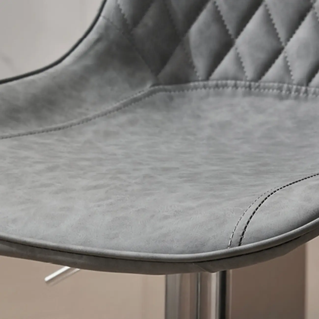 Chic Leather Tufted Swivel Adjustable Bar Stool